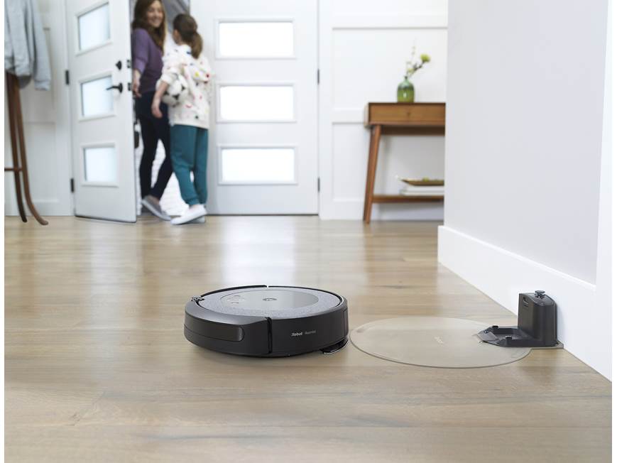 iRobot Roomba Combo 本体　i5+ Roomba Combo® i5+: All-in-One Robot Vacuum + Mop