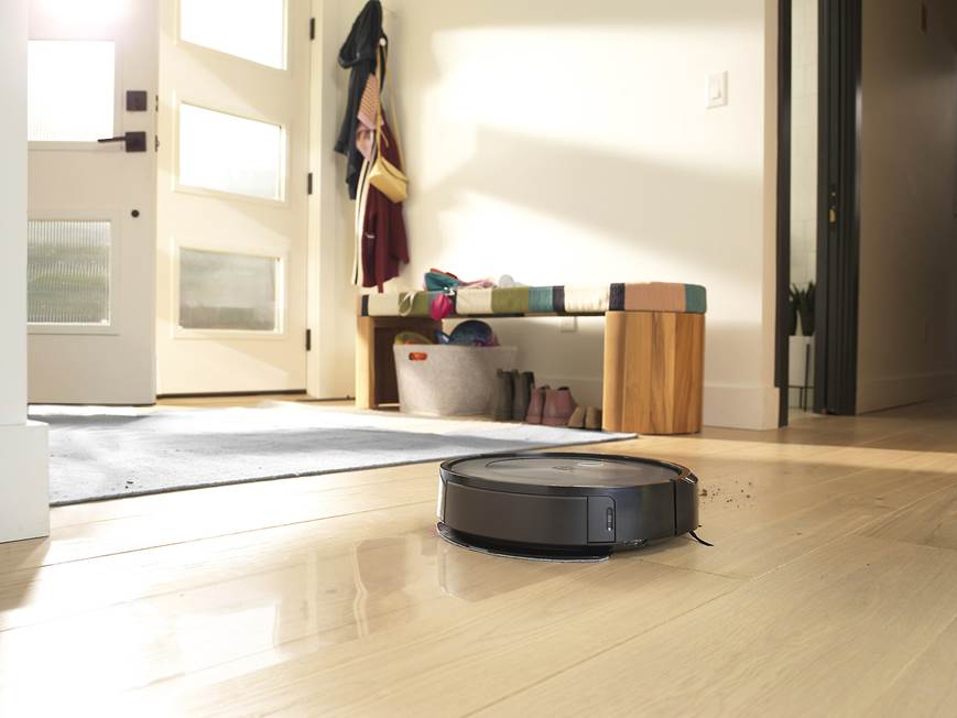 iRobot Roomba Combo™ j5 Smart robot vacuum/mop with Wi-Fi at