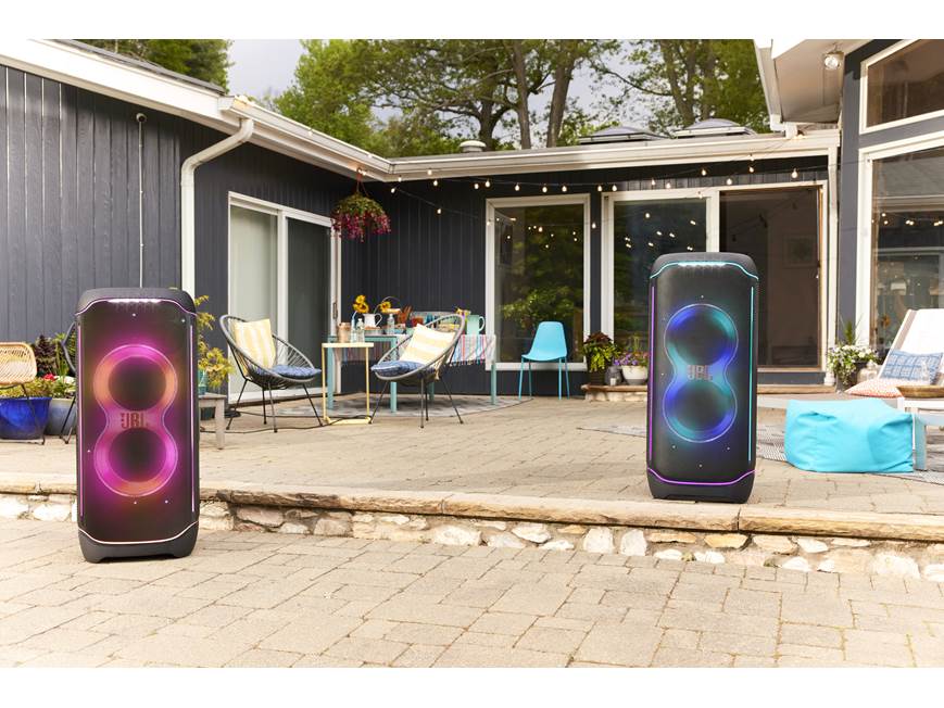 JBL PartyBox Ultimate - Pair a second PartyBox Ultimate (not included) for bigger stereo sound