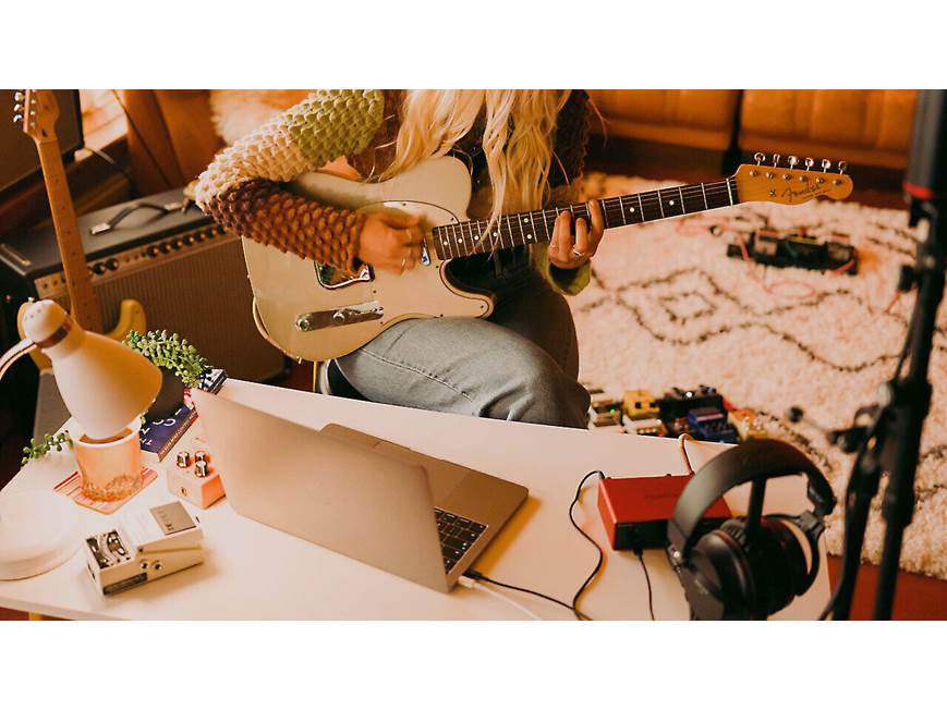 Focusrite Scarlett Solo Studio (4th Generation) Home recording