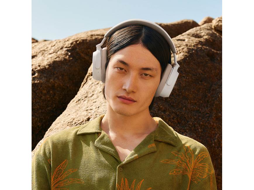 Sennheiser Accentum (White) Over-ear wireless noise-canceling