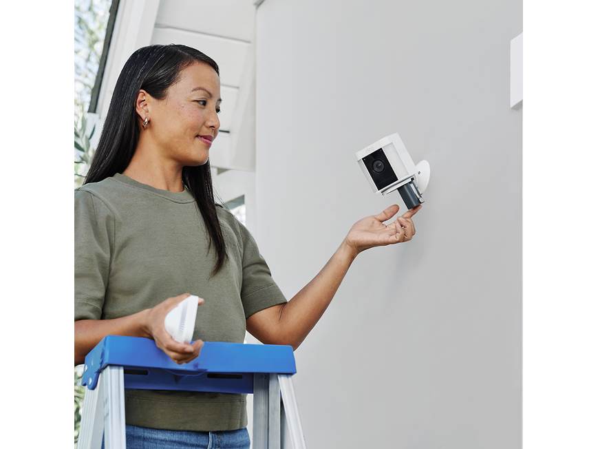 Ring Spotlight Cam Plus Battery (White) Battery-powered security