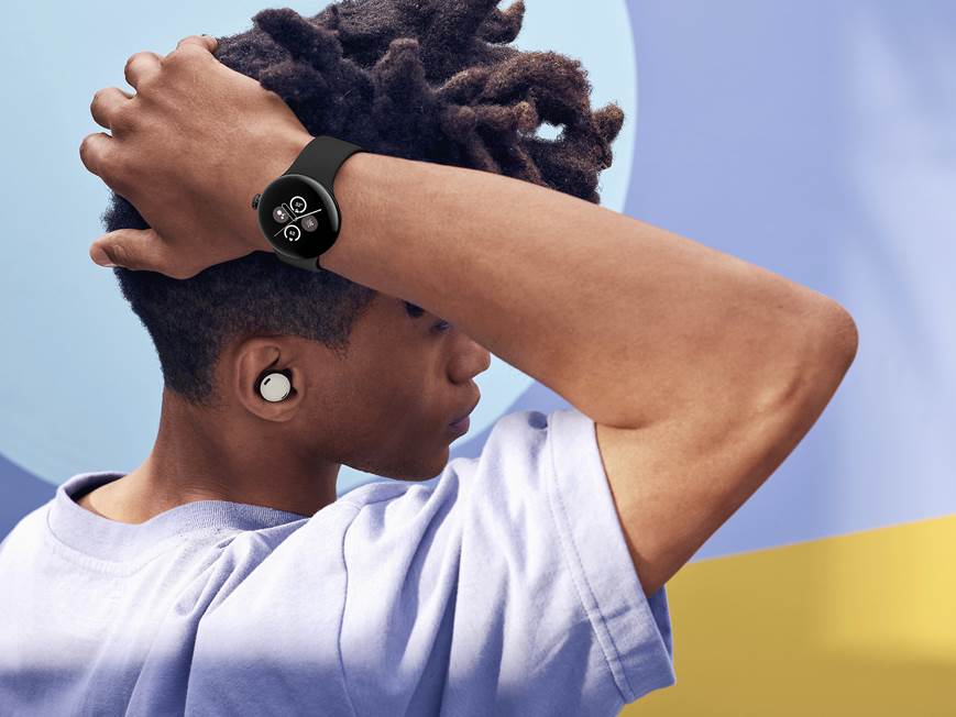 Google Pixel Watch 2 (Matte Black case and Obsidian Active band
