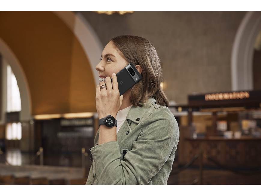 Google Pixel Watch 2 (Matte Black case and Obsidian Active band