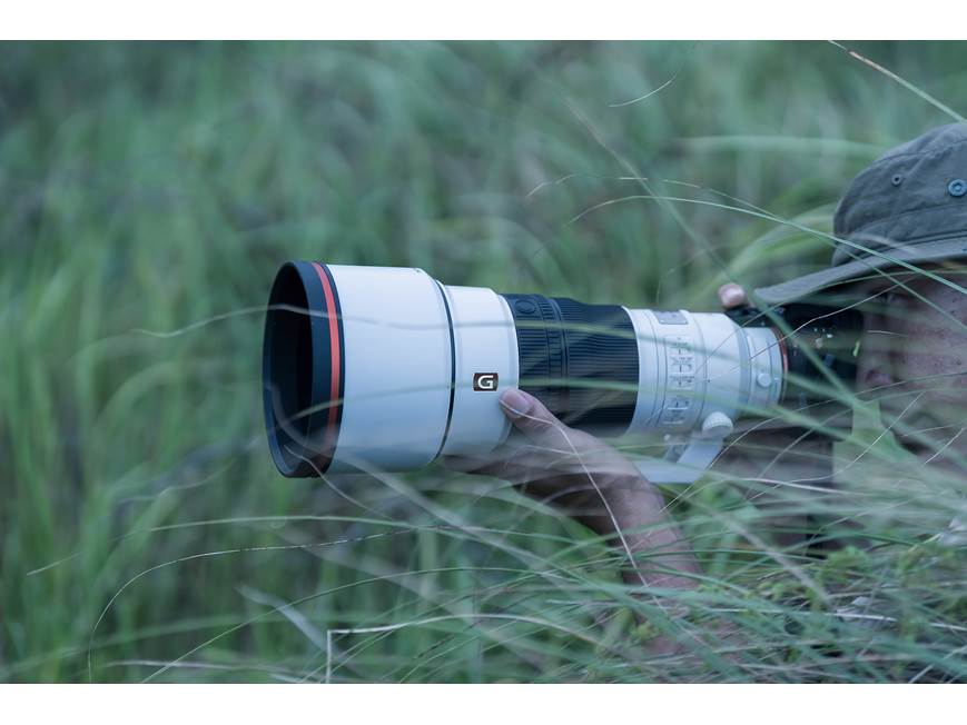 Sony FE 300mm F2.8 GM OSS Telephoto prime lens for Sony E-mount