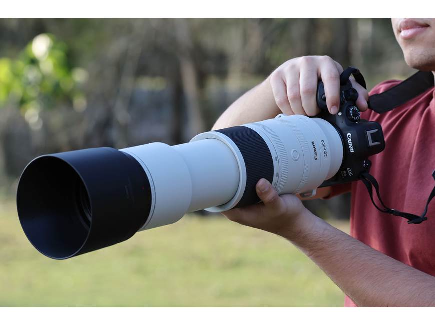 Canon RF 200-800mm f/6.3-9 IS USM Super telephoto zoom lens for