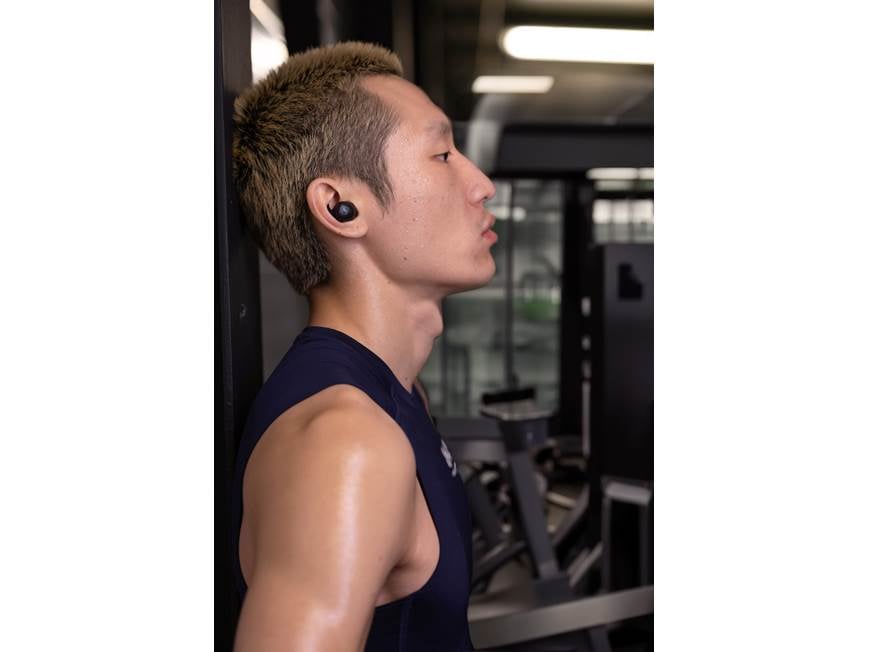 Sennheiser Momentum Sport (Black) Wireless noise-canceling earbuds