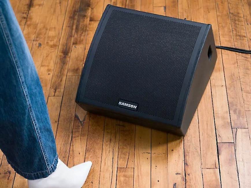 Samson RSXM10A 800-watt powered stage monitor with 10