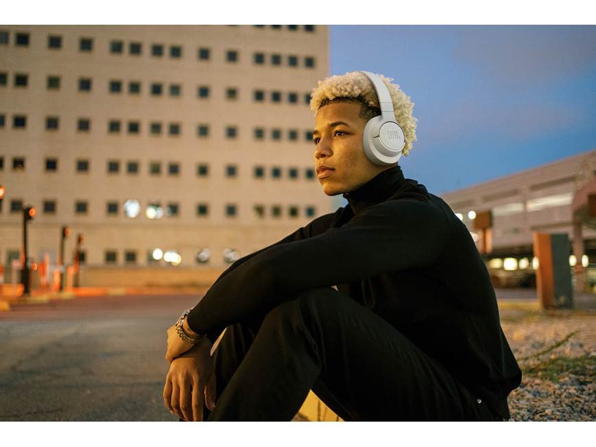 JBL Tune 720BT (White) Over-ear wireless Bluetooth® headphones