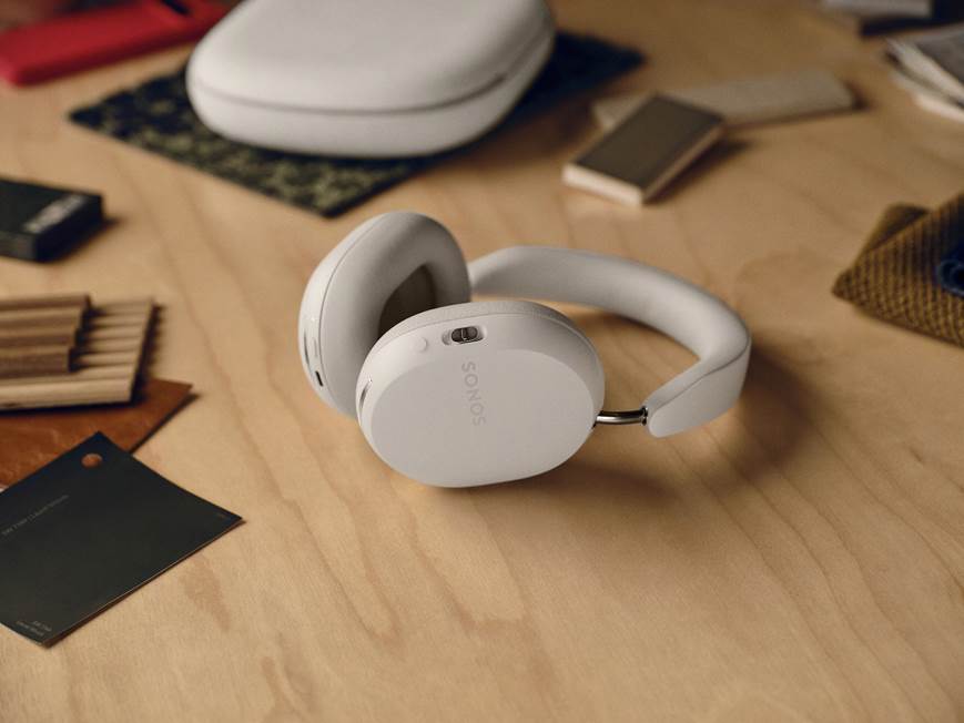Sonos Ace (White) Over-ear Bluetooth® wireless noise-canceling