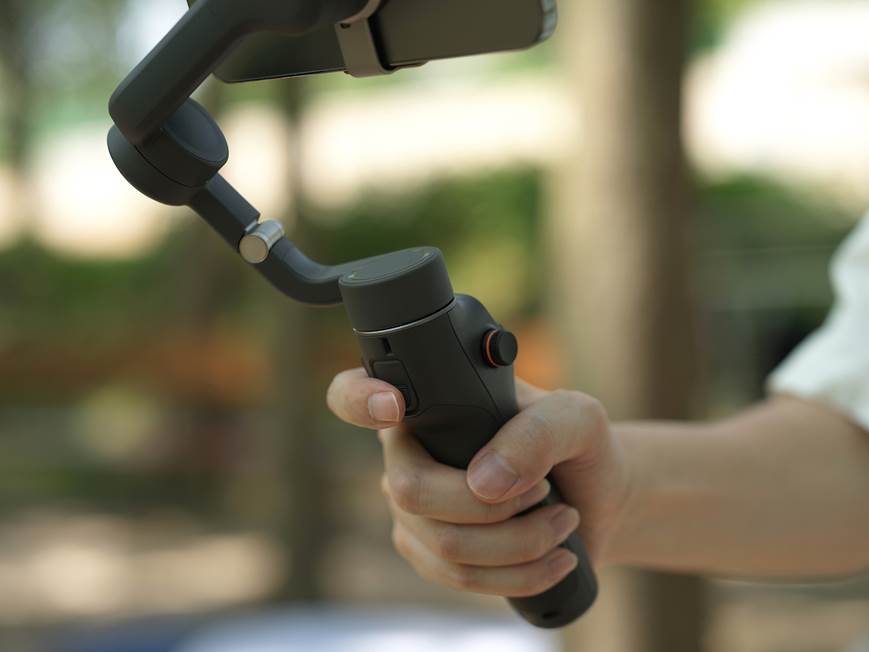 DJI Osmo Mobile 6 Handheld gimbal mount for smartphones at Crutchfield