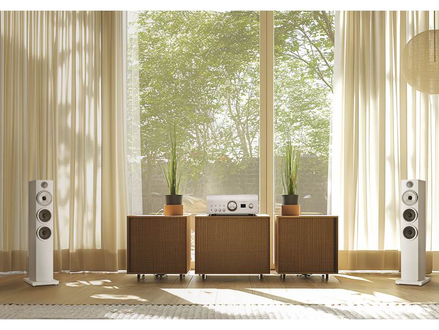 Denon PMA-3000NE (Silver) Stereo integrated amplifier with built