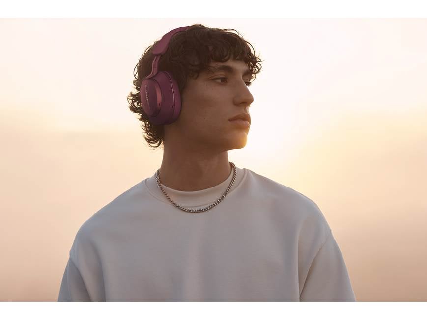 Bowers & Wilkins PX7 S2e (Ruby Red) Over-ear noise-canceling