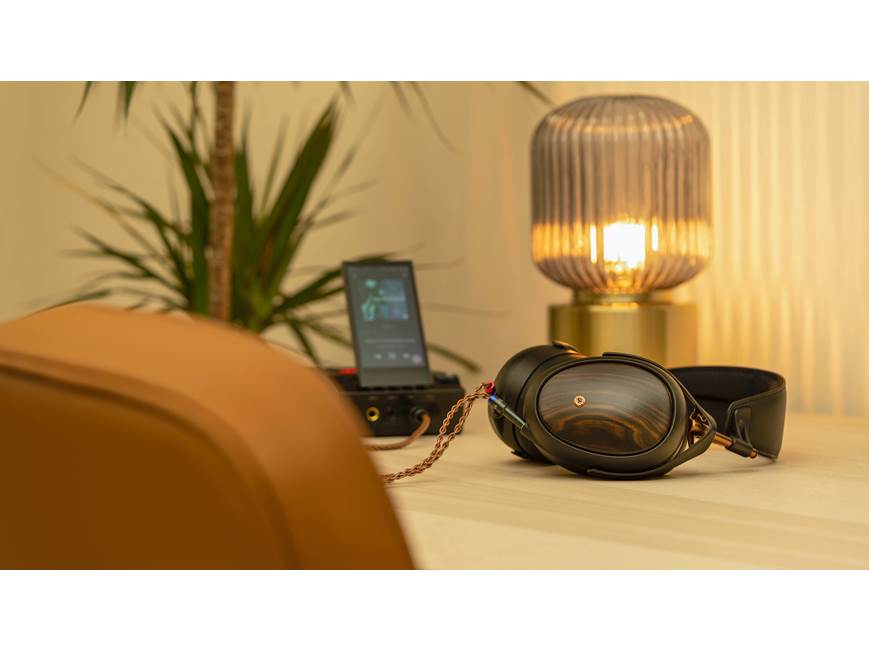 Meze Audio LIRIC (2nd Generation) Closed-back wired Isodynamic