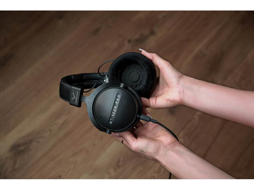 Beyerdynamic DT 1770 Pro MK II Closed-back wired over-ear studio