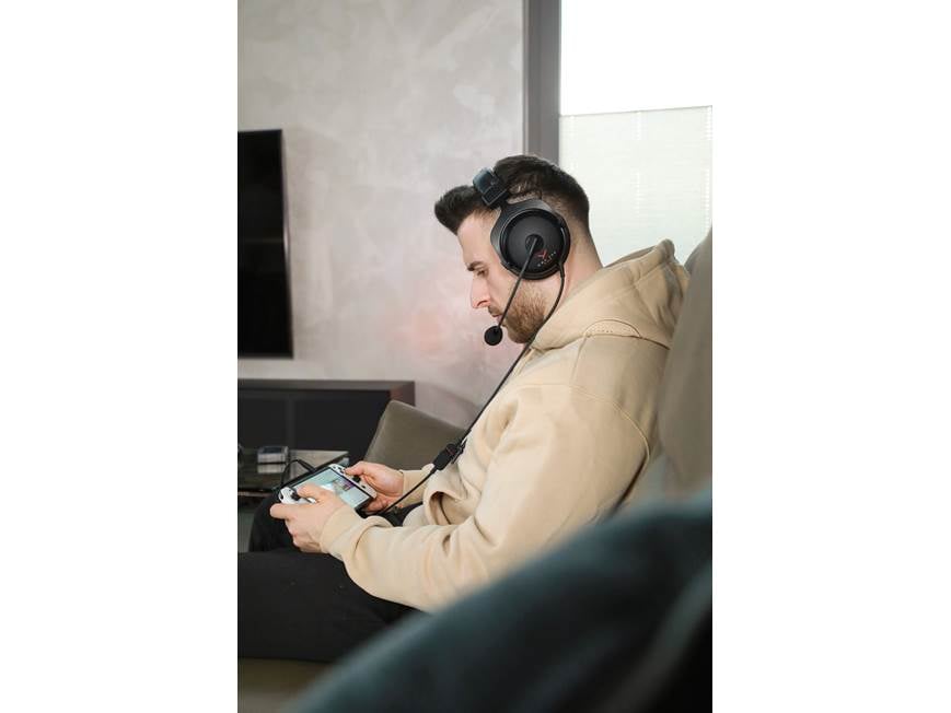 Beyerdynamic MMX 300 PRO Professional wired gaming headset for