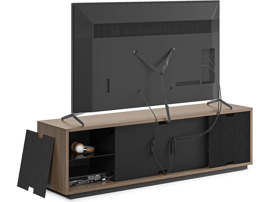 Side panel showing interior hardware