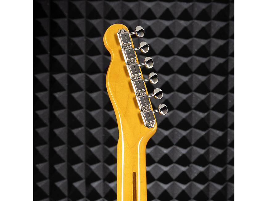 Fender American Vintage II 1951 Telecaster® (8.0 lbs.) Vintage