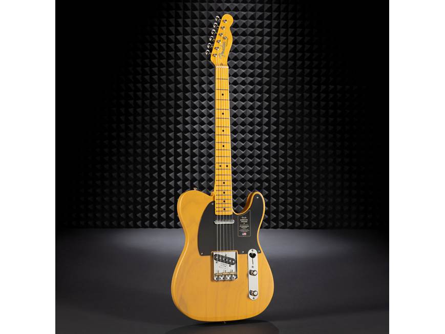 Fender American Vintage II 1951 Telecaster® (7.6 lbs.) Vintage