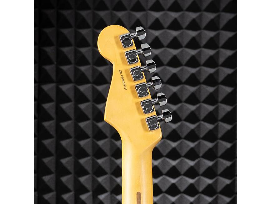 Fender American Professional II Stratocaster® (8.2 lbs.) Electric