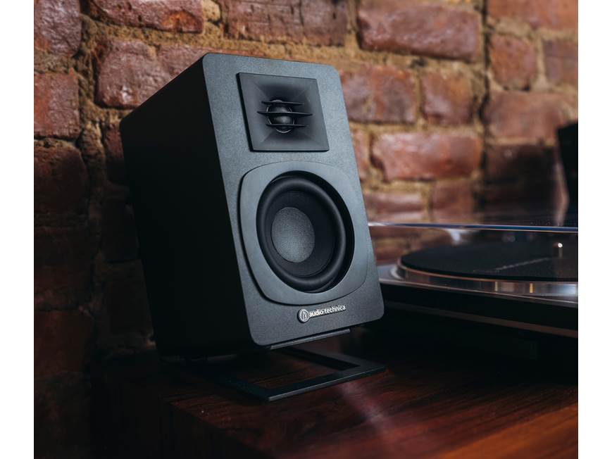 Audio-Technica AT-LP60XBT and AT-SP3X Bundle (With black speakers