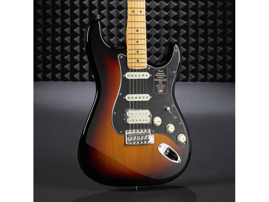 Fender American Professional Classic Stratocaster® HSS (7.4 lbs