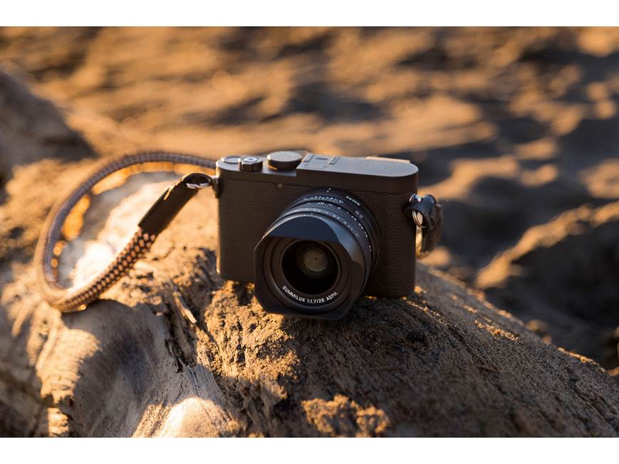 Leica Q3 Monochrom Camera 60-megapixel full-frame black-and-white