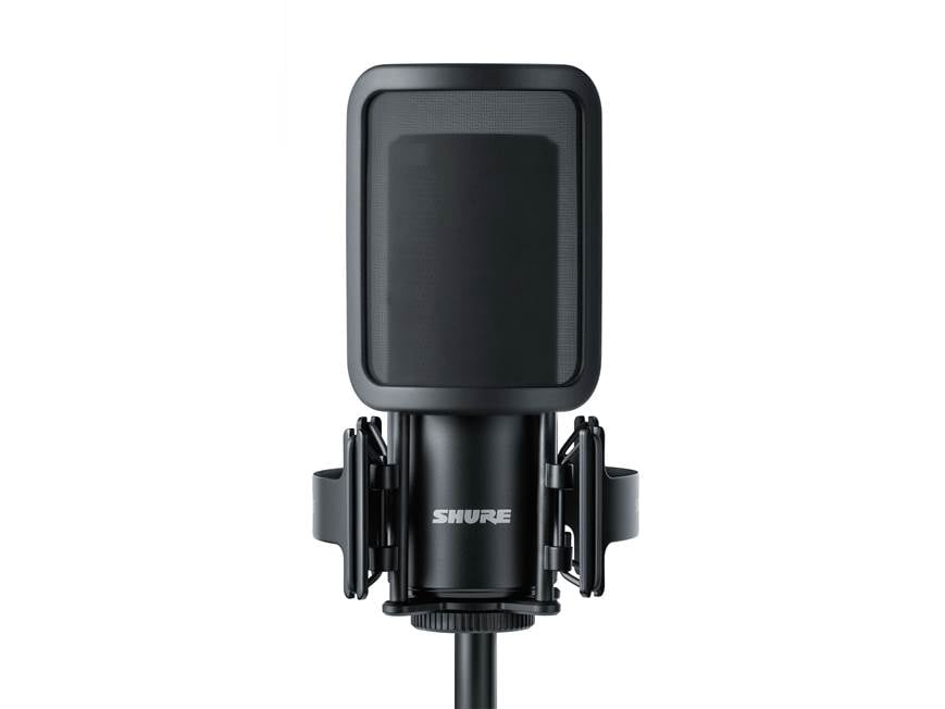 Shure SM4-K-KIT Package includes SM4 microphone, shock mount, pop