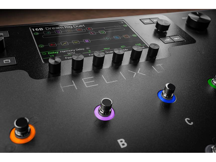 Line 6 Helix® LT Multi-effects processor and amp/cabinet modeler