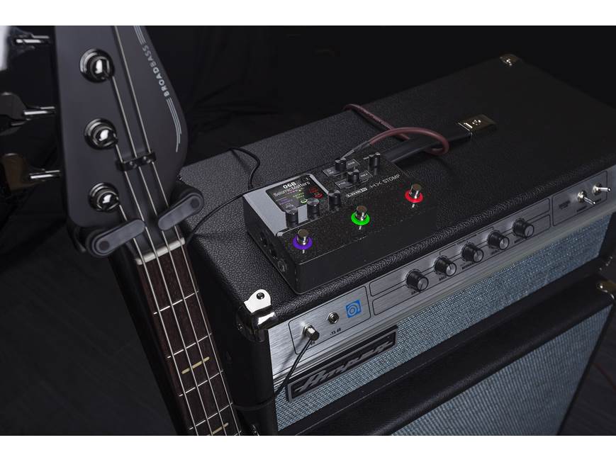 Line 6 HX Stomp Compact effects and amp/cabinet processor at