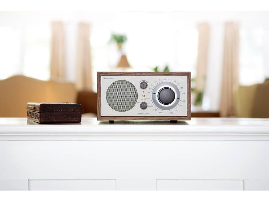 Tivoli Audio Model One (Walnut/Beige) AM/FM radio (Walnut/Beige