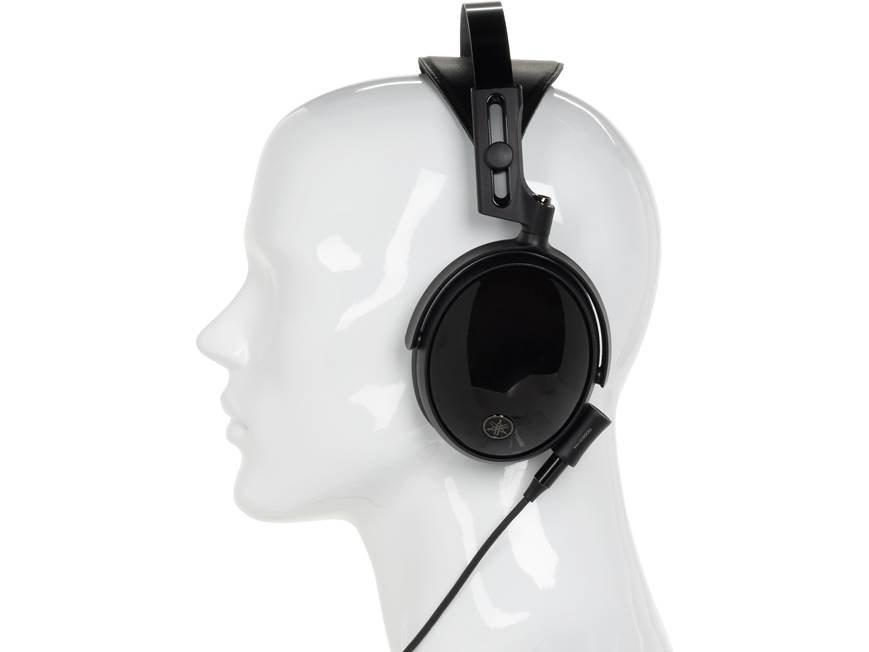 Yamaha YH-C3000 Closed-back wired Armodynamic™ headphones at