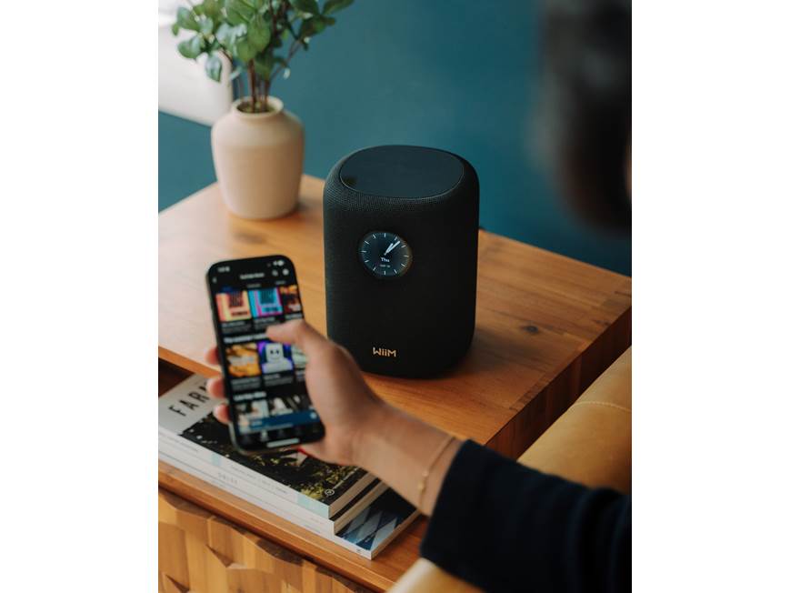 WiiM Sound (Black) Streaming music speaker with Wi-Fi® Bluetooth