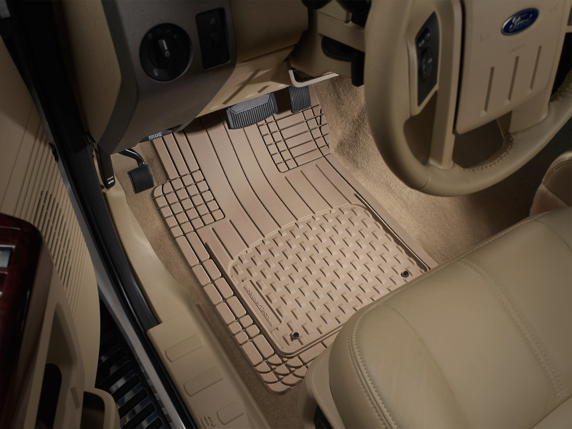 Weathertech Avm Floor Mats Tan Universal Fit Front Rear Floor Mat Set At Crutchfield