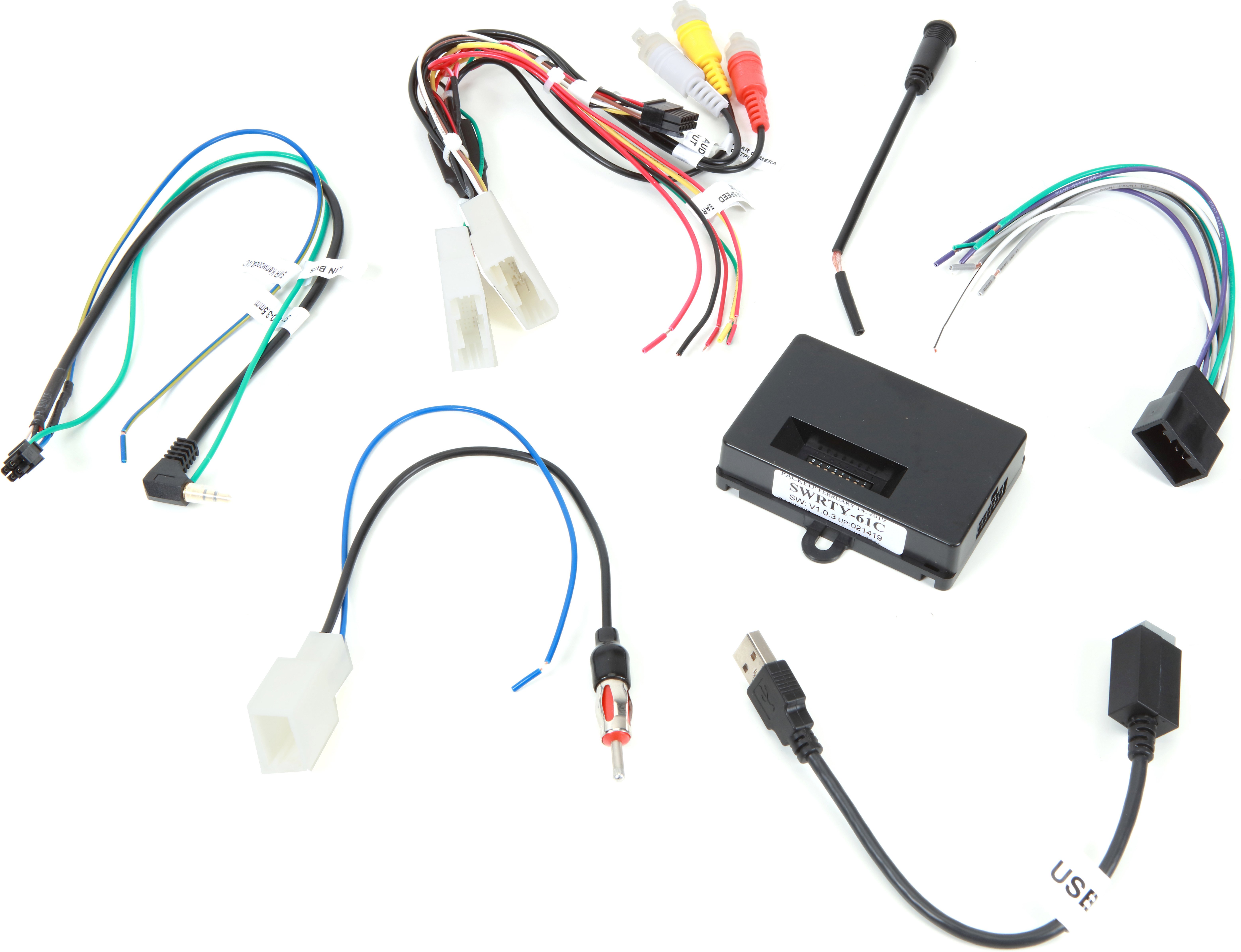CRUX SWRTY-61C Wiring Interface Connect a new car stereo and retain the