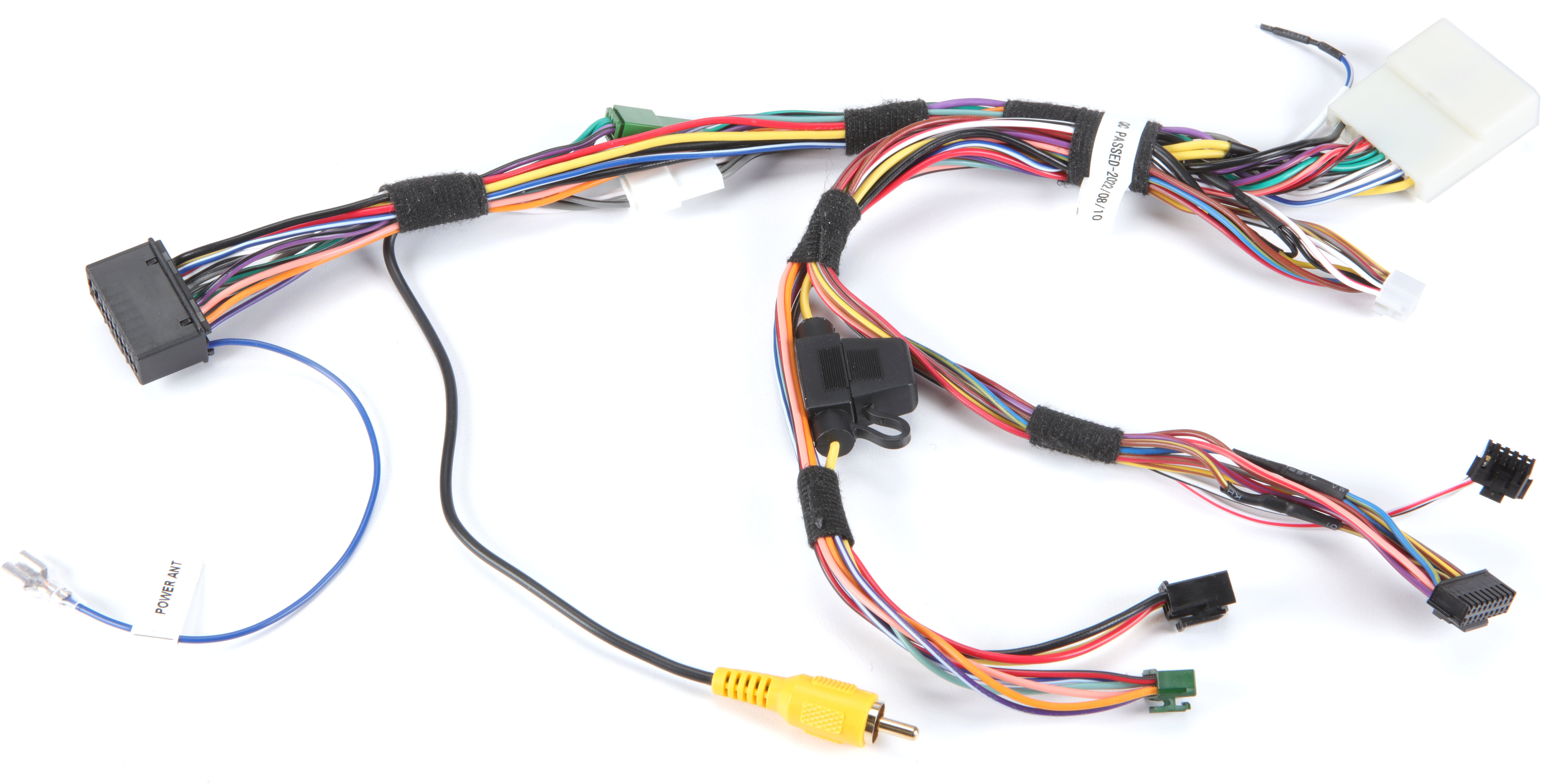 IDatalink HRN-AV-CH1 Plug & Play Rear Seat Video Harness – Chrysler, Dodge, Jeep-756308